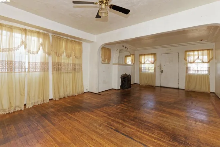 1910 64th Avenue, Oakland, California 94621
