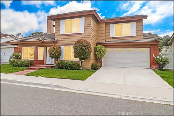 30 Woodswallow Lane, Aliso Viejo, California 92656