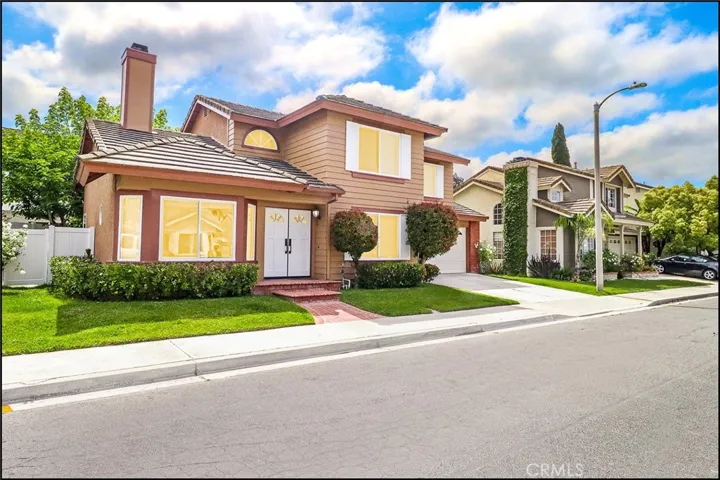 30 Woodswallow Lane, Aliso Viejo, California 92656