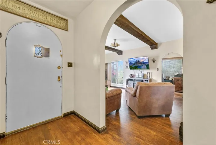 2072 7th Street, Riverside, California 92507