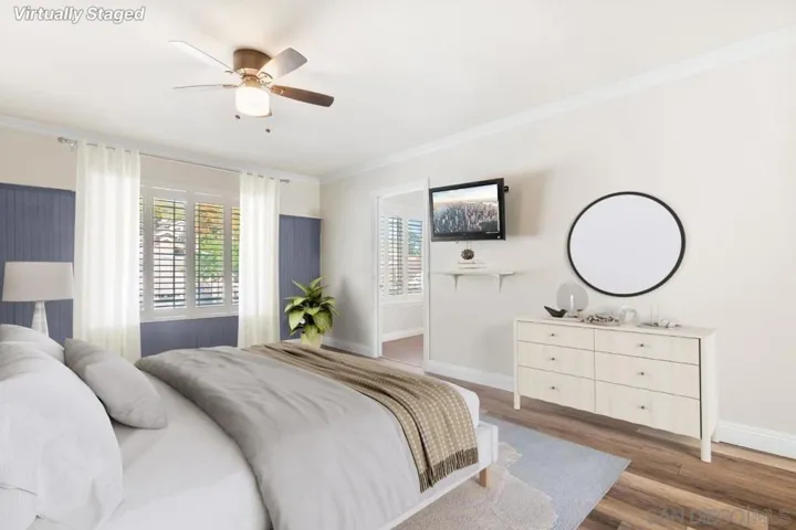 9726 Hinsdale St, Santee, California 92071