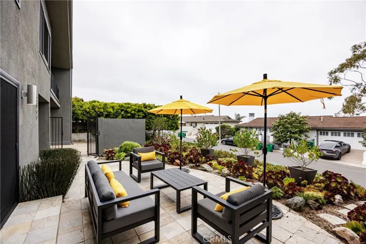 2860 Zell Drive, Laguna Beach, California 92651