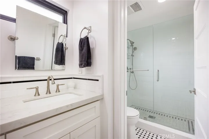 2860 Zell Drive, Laguna Beach, California 92651