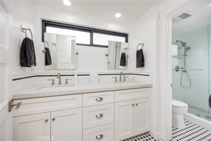 2860 Zell Drive, Laguna Beach, California 92651
