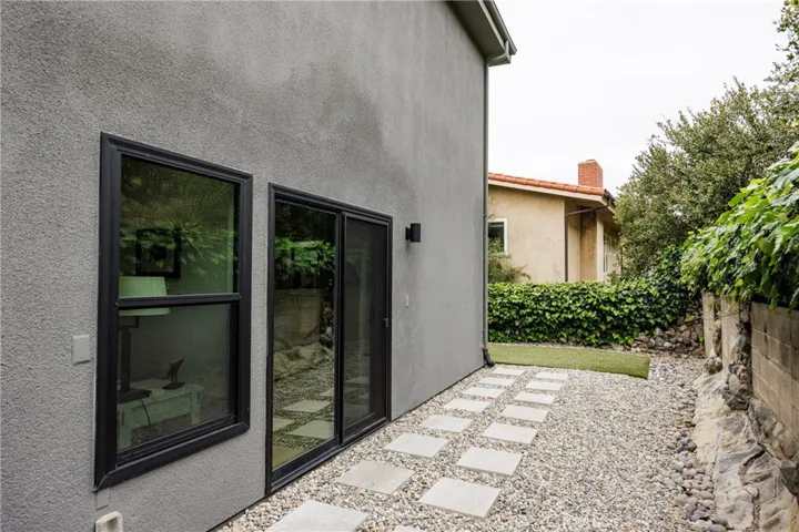 2860 Zell Drive, Laguna Beach, California 92651