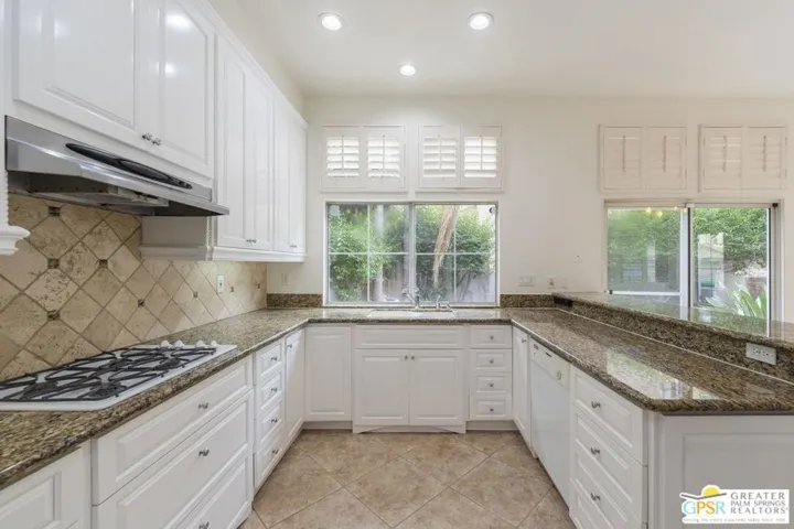 10924 Kimball Place, Tustin, California 92782