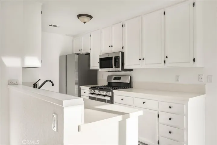 605 W Dunton Avenue 15, Orange, California 92865