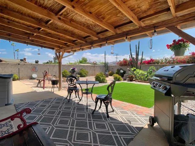1636 Buckeye Drive, El Cajon, California 92021