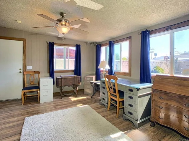 Office or Bonus Room