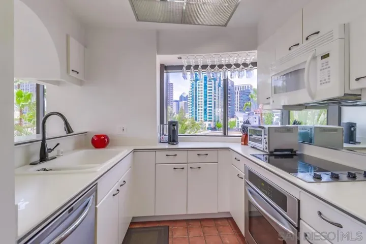 100 Harbor Drive 504, San Diego, California 92101