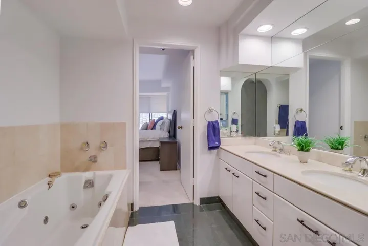 100 Harbor Drive 504, San Diego, California 92101