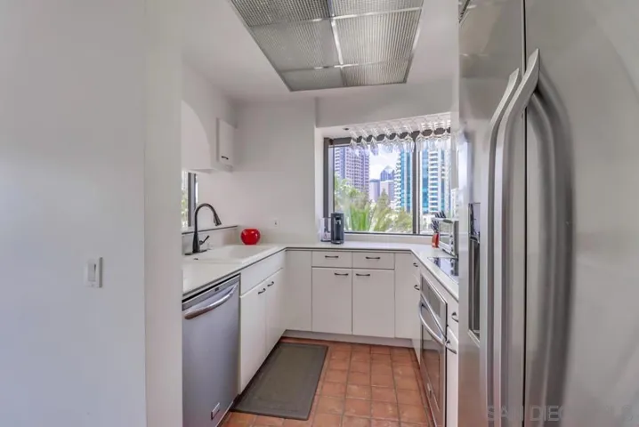 100 Harbor Drive 504, San Diego, California 92101