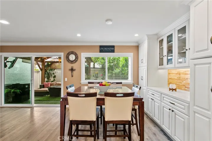 5 Robin Hill Lane, Laguna Hills, California 92653