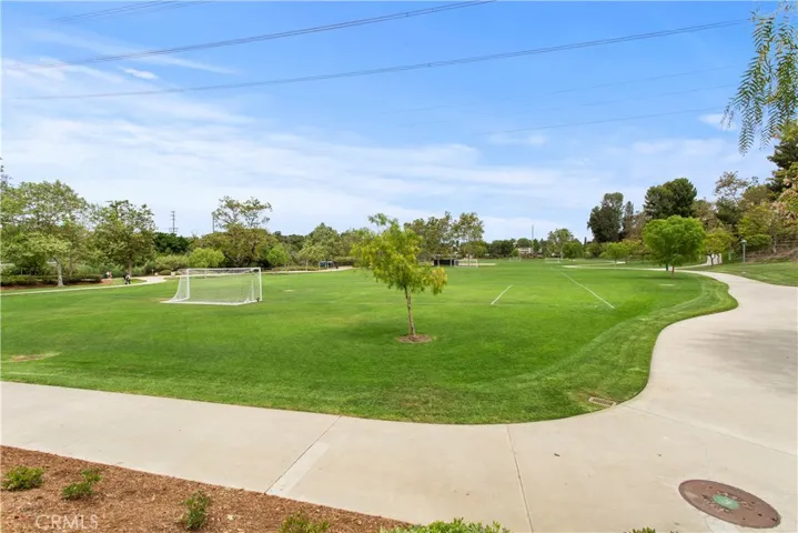 5 Robin Hill Lane, Laguna Hills, California 92653
