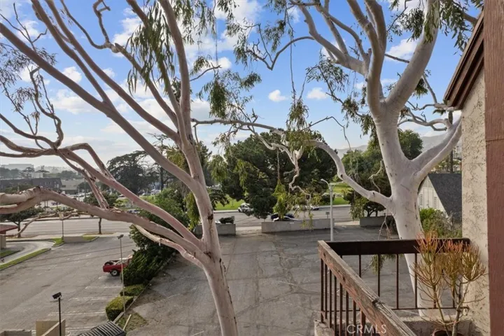 231 Bethany Road 310, Burbank, California 91504
