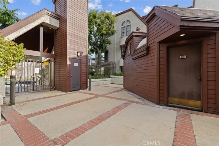 231 Bethany Road 310, Burbank, California 91504