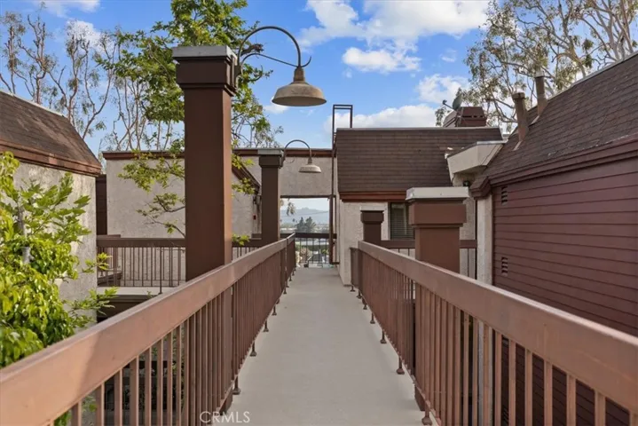 231 Bethany Road 310, Burbank, California 91504