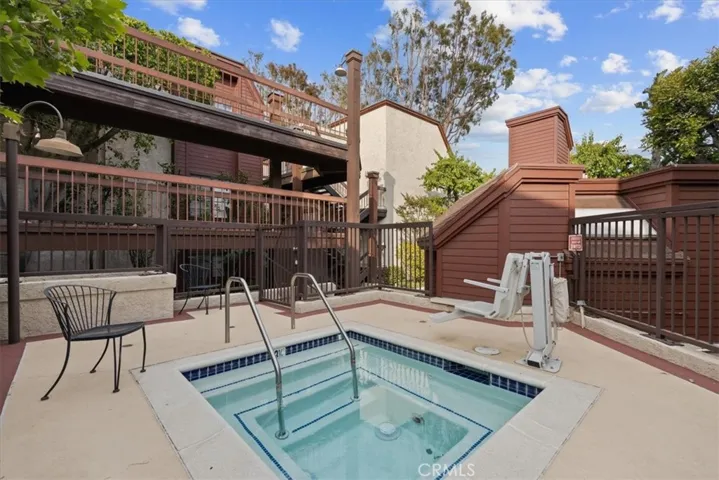 231 Bethany Road 310, Burbank, California 91504