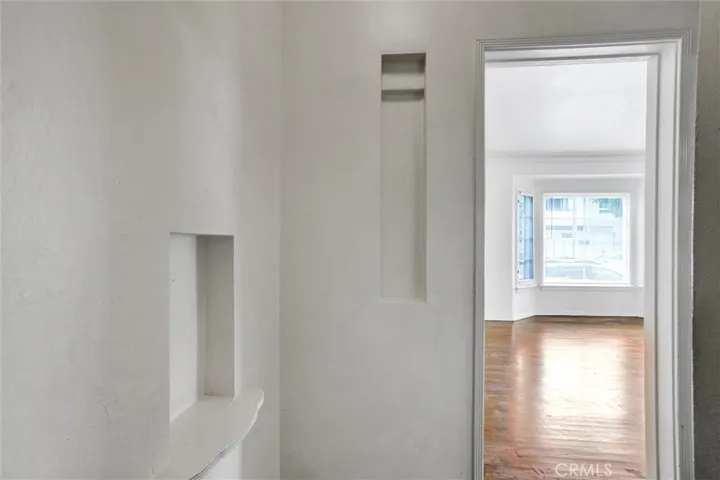 515 Rose Avenue, Venice, California 90291