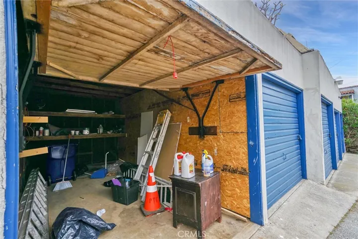 515 Rose Avenue, Venice, California 90291