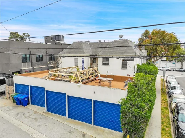 515 Rose Avenue, Venice, California 90291