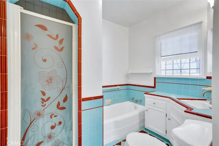 515 Rose Avenue, Venice, California 90291