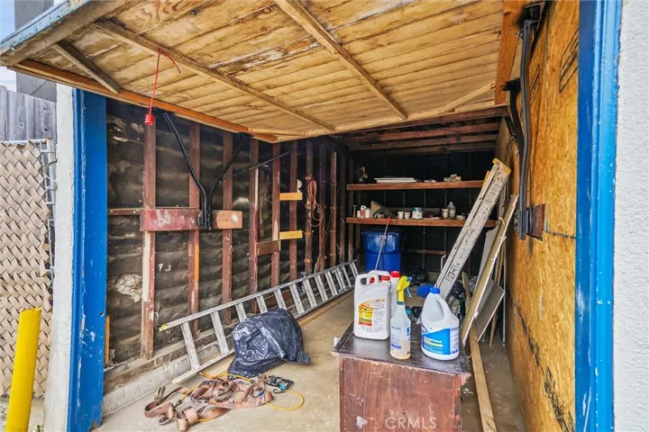 515 Rose Avenue, Venice, California 90291