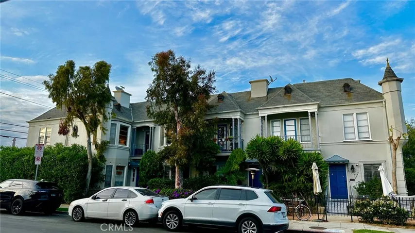 515 Rose Avenue, Venice, California 90291