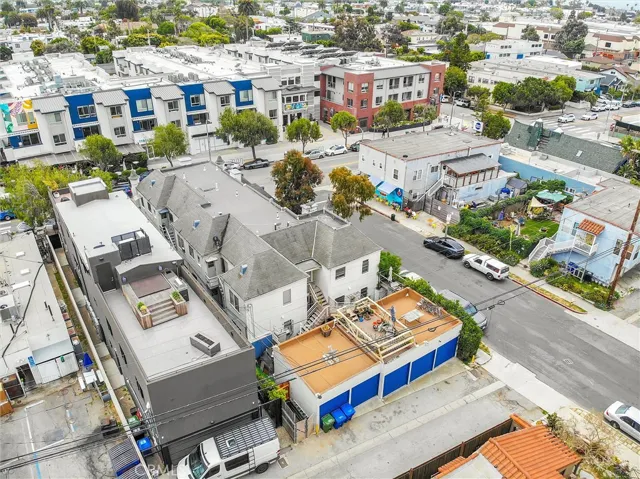 515 Rose Avenue, Venice, California 90291