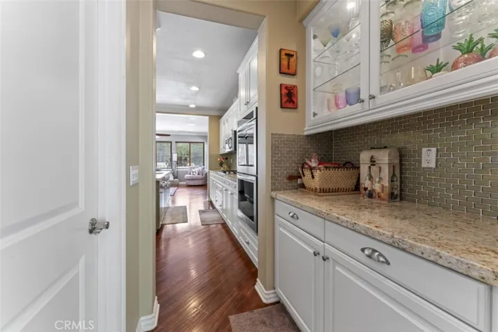Dining room entry to kitchen