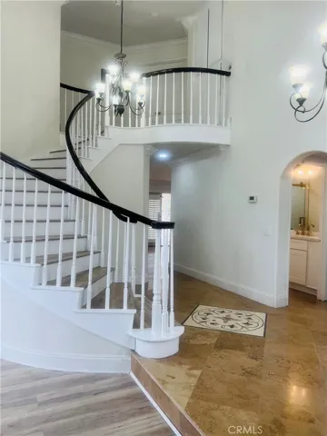 Staircase to go 2nd Floor