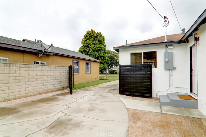 156 N Flower Street, Orange, California 92868