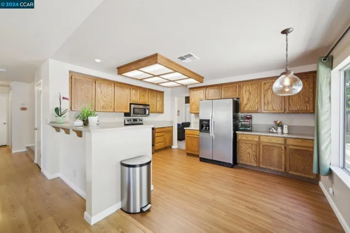 75 Wisteria Ct, Oakley, California 94561