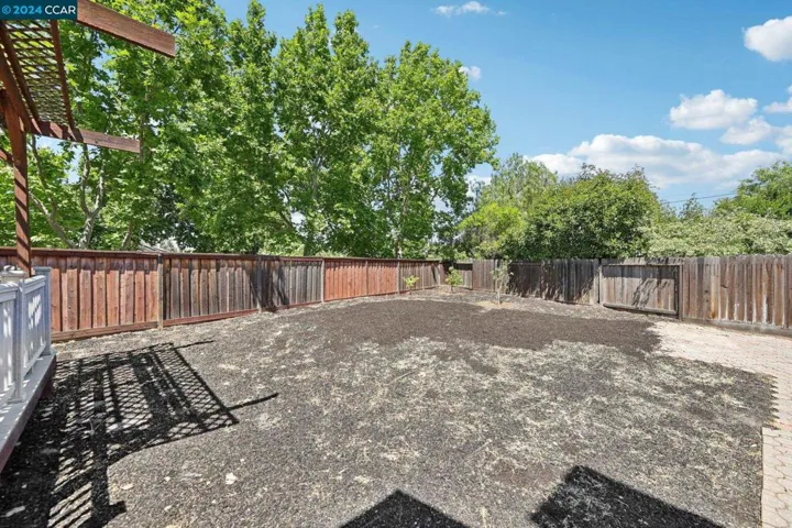 75 Wisteria Ct, Oakley, California 94561