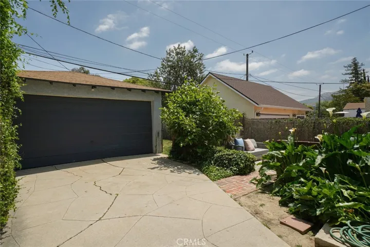 302 N Lima Street, Burbank, California 91505