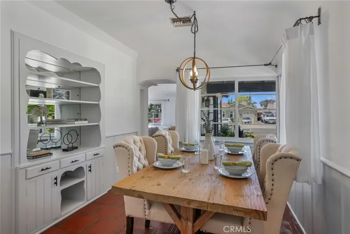 302 N Lima Street, Burbank, California 91505