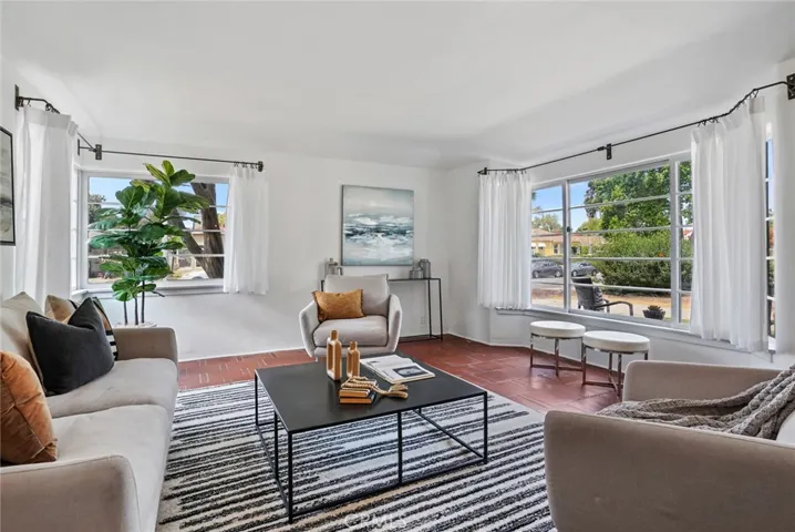 302 N Lima Street, Burbank, California 91505