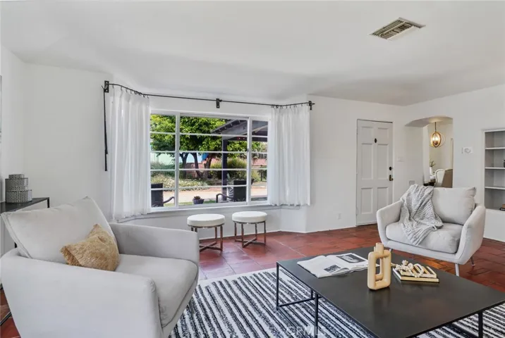 302 N Lima Street, Burbank, California 91505