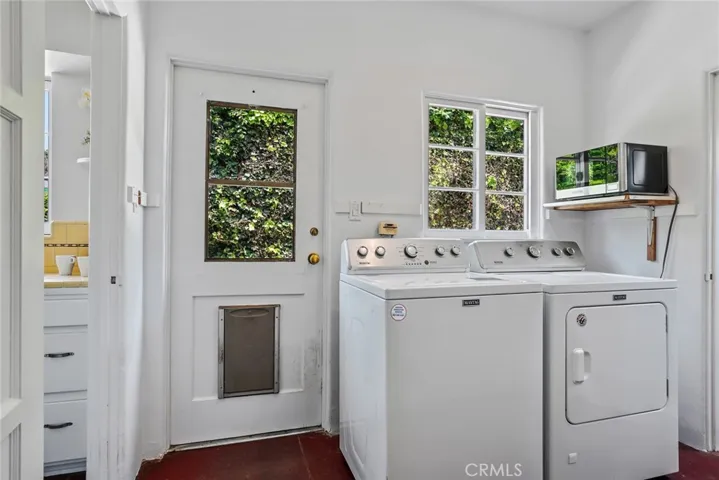 302 N Lima Street, Burbank, California 91505