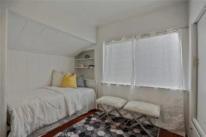 302 N Lima Street, Burbank, California 91505