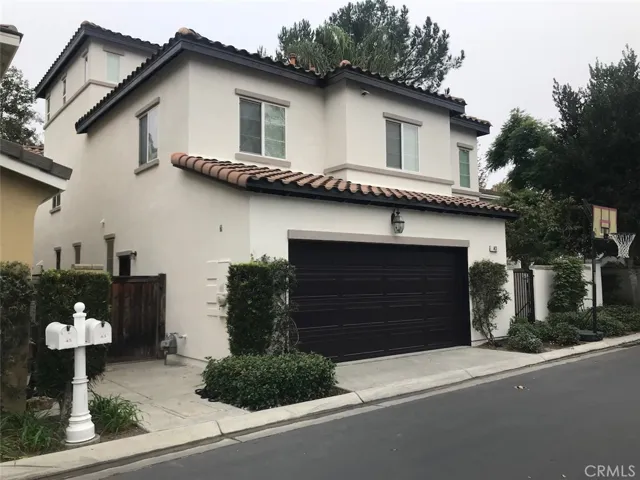 Streetview/Garage