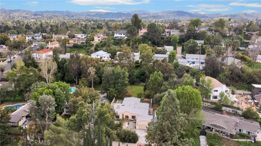 23346 Calvert Street, Woodland Hills, California 91367