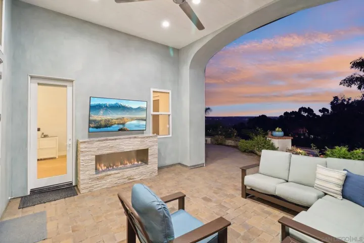 4625 Dunham Way, San Diego, California 92130