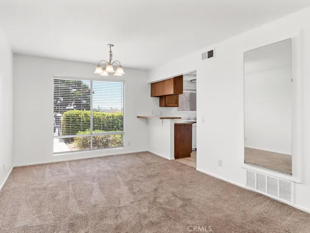 310 Ivy Lane, Fallbrook, California 92028