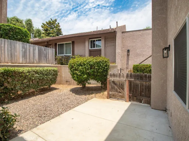 310 Ivy Lane, Fallbrook, California 92028