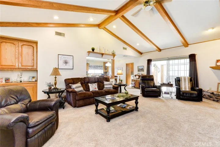 9956 Walnut Street, Bellflower, California 90706