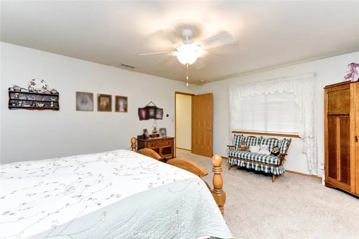 9956 Walnut Street, Bellflower, California 90706