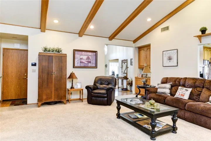 9956 Walnut Street, Bellflower, California 90706