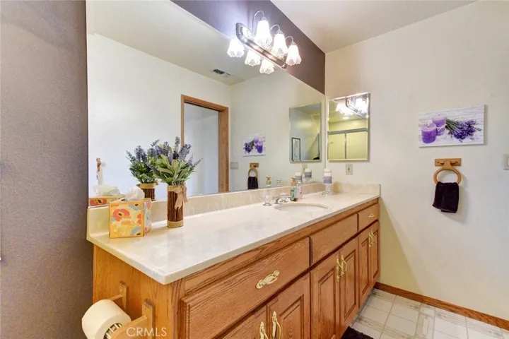 9956 Walnut Street, Bellflower, California 90706