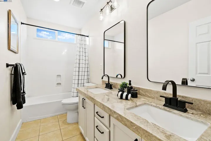 435 Emerson Ct, Discovery Bay, California 94505